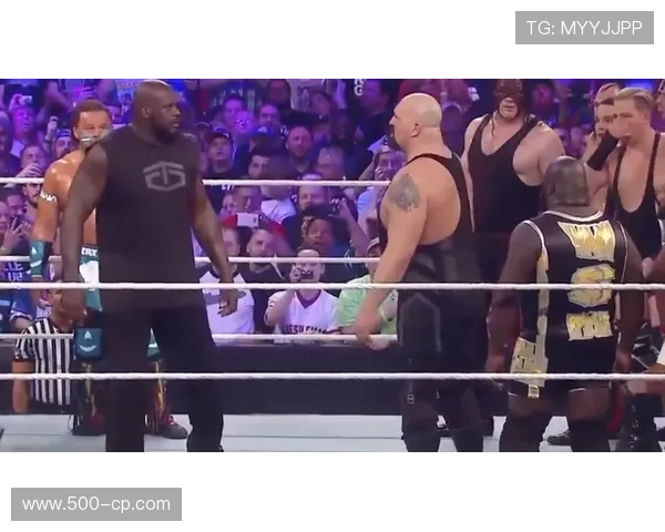 奥尼尔挑战摔跤赛场 展现力量与技巧的极限碰撞